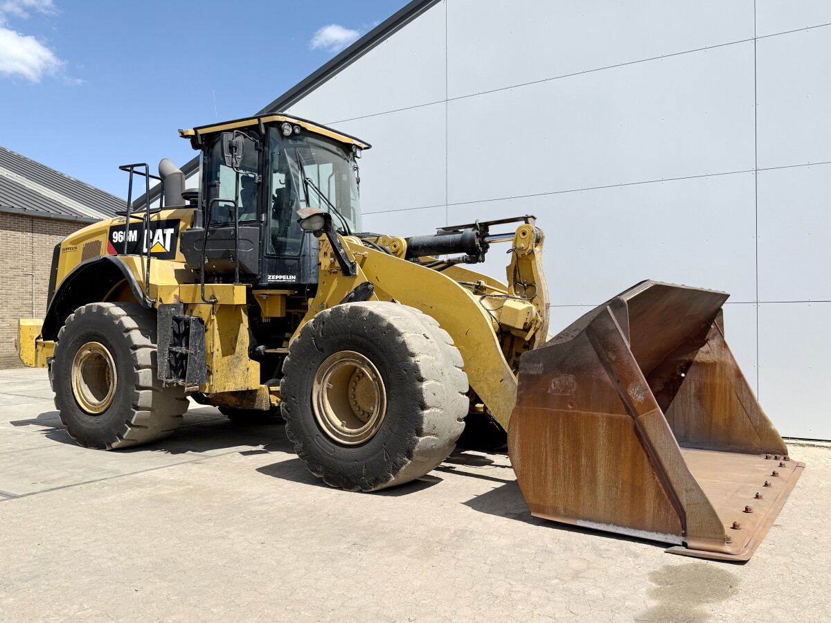 Caterpillar 966M 2018 25 T