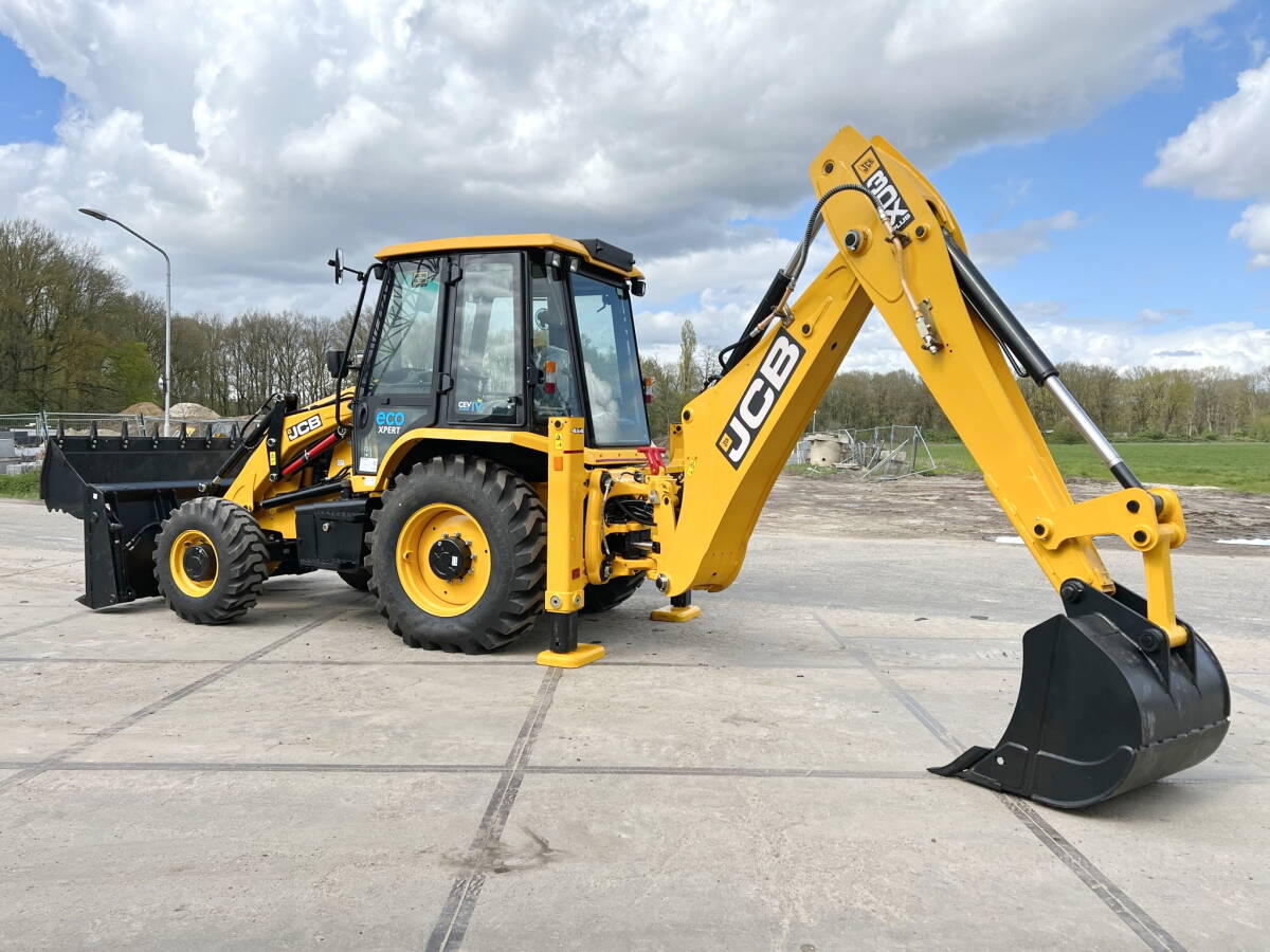 JCB 3CX Plus Eco Xpert 4WD 2024