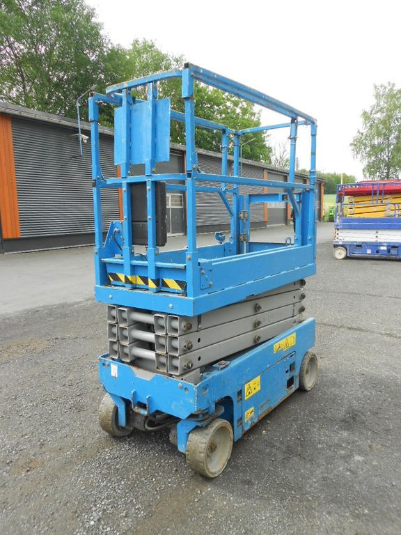 Scissor Lift Genie GS 1932 Electric 8 m 2010