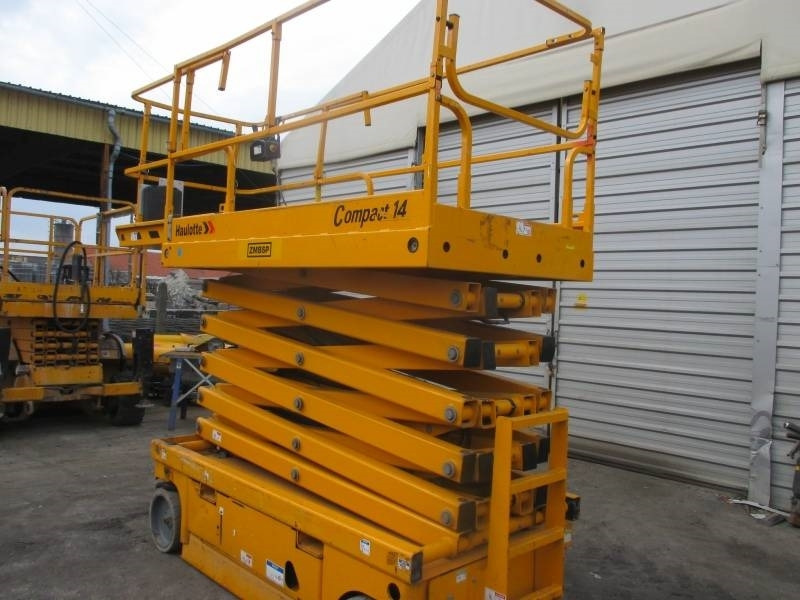 Scissor lift Haulotte Compact 14 Electric 14 M 2016