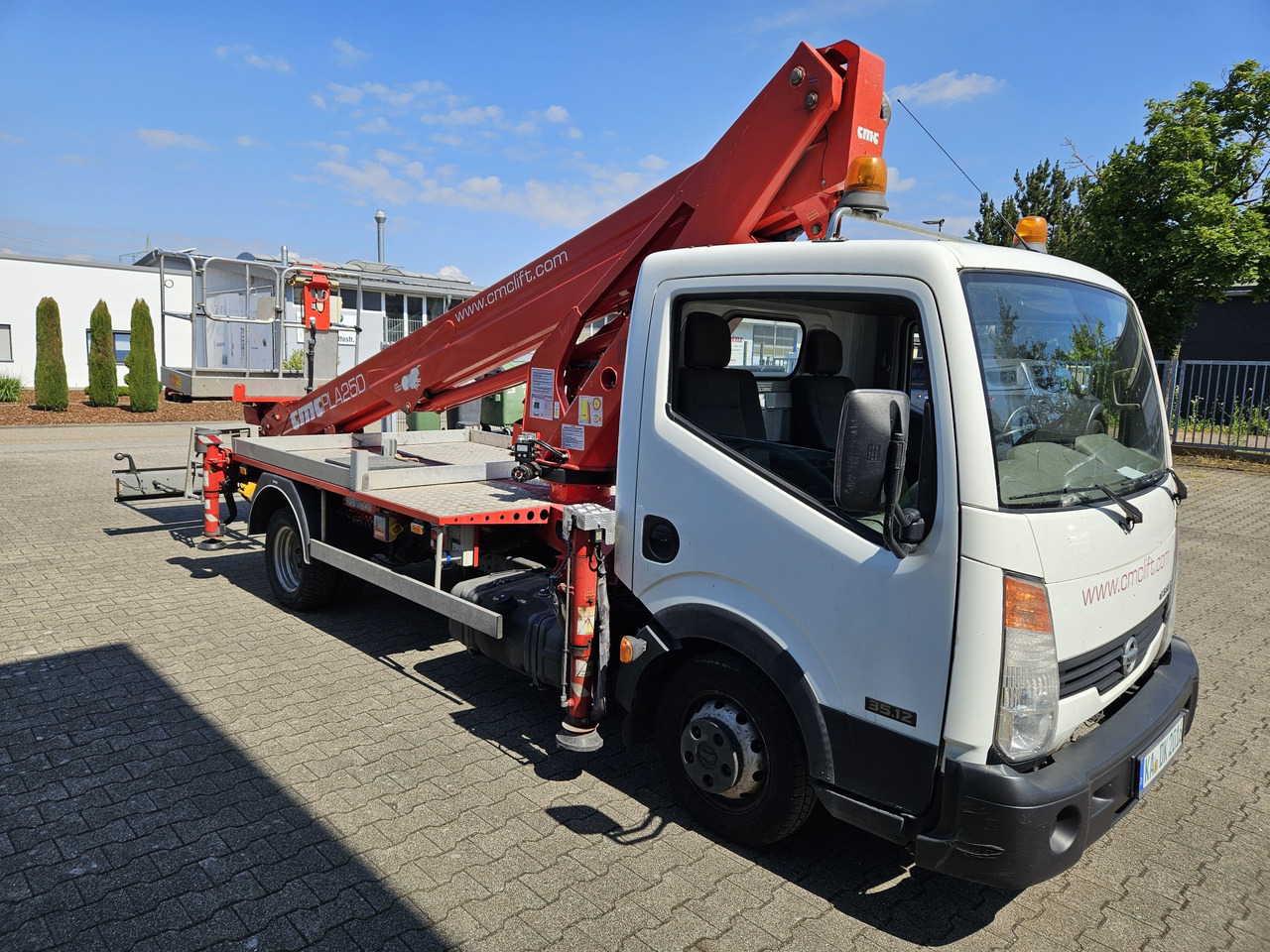 Aerial Platform Nissan Cabstar CMC PLA 250 - 25m 2013