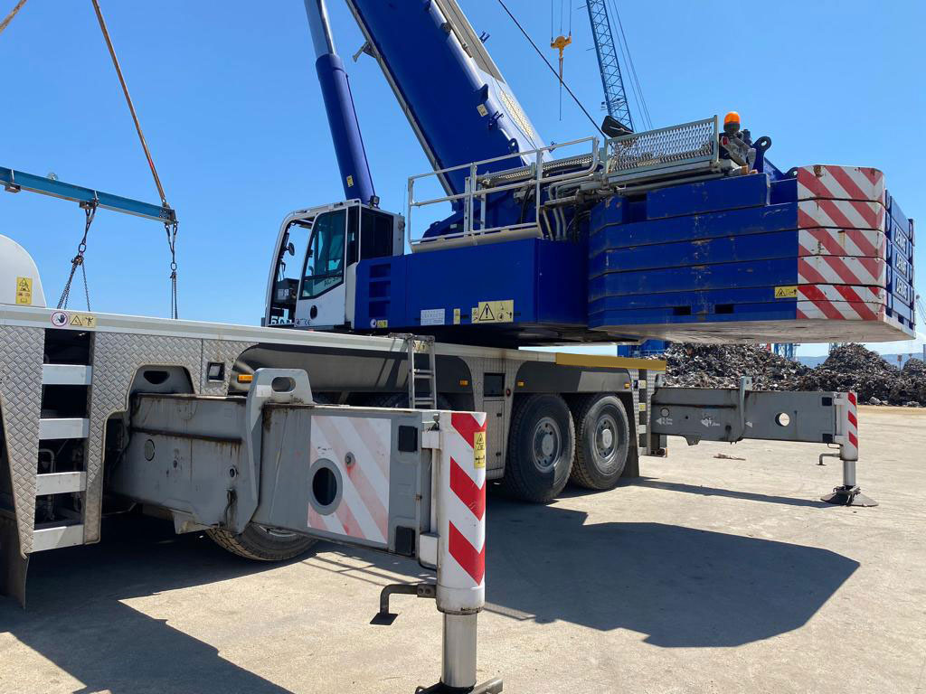 Mobile crane Terex Demag AC 350-6 350 T 2005